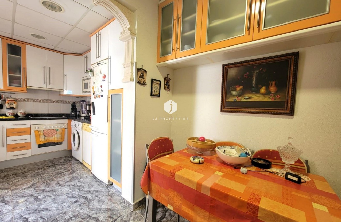 Tweedehands - Bungalow -
Torrevieja - Los Frutales