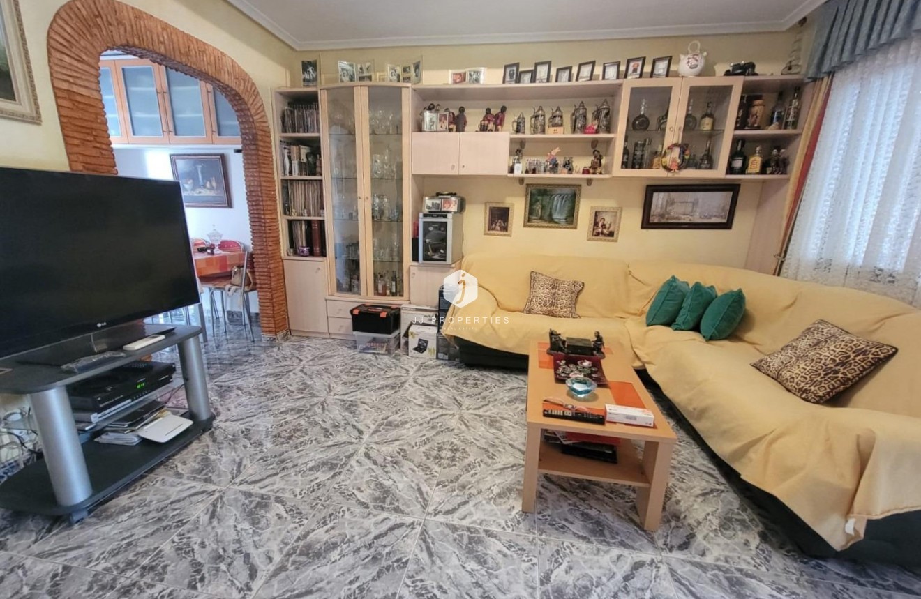 Tweedehands - Bungalow -
Torrevieja - Los Frutales