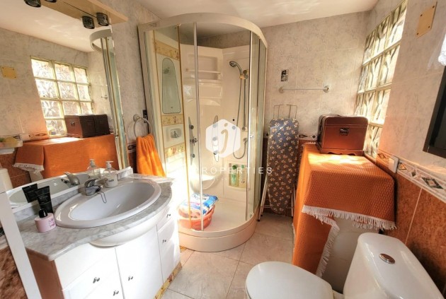 Tweedehands - Bungalow -
Torrevieja - Los Frutales