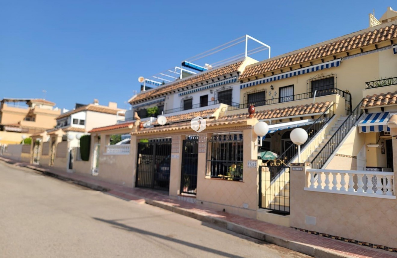 Tweedehands - Bungalow -
Torrevieja - Los Frutales