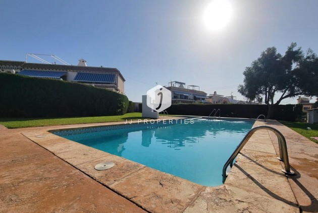 Tweedehands - Bungalow -
Torrevieja - Los Frutales