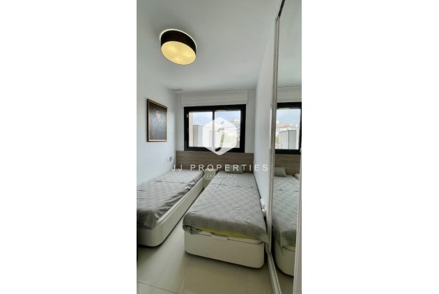 D'occasion - Appartement -
Orihuela Costa - Costa Blanca