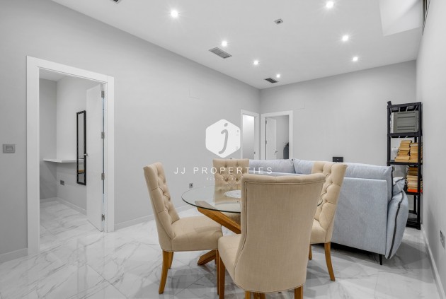 Tweedehands - Villa -
Orihuela Costa - Costa Blanca