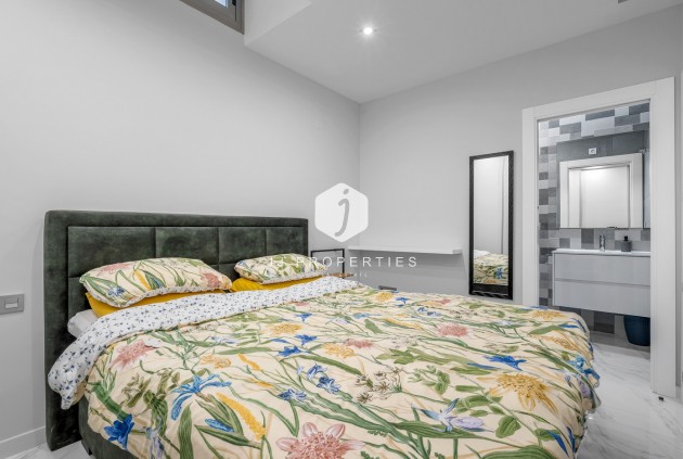 Tweedehands - Villa -
Orihuela Costa - Costa Blanca