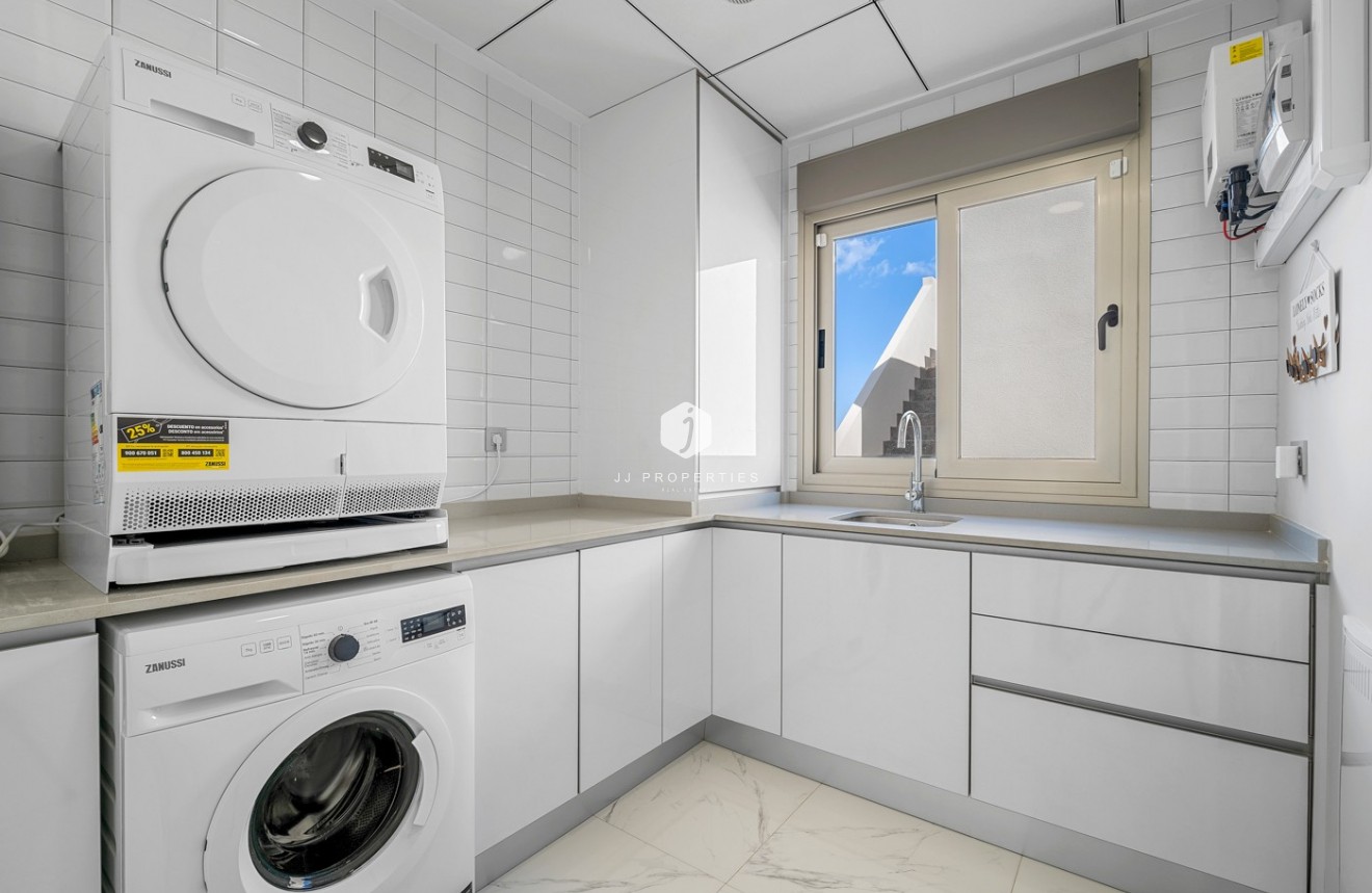 Tweedehands - Villa -
Orihuela Costa - Costa Blanca