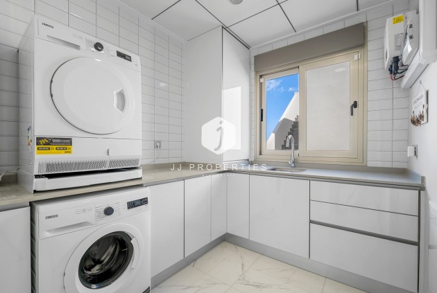 Tweedehands - Villa -
Orihuela Costa - Costa Blanca