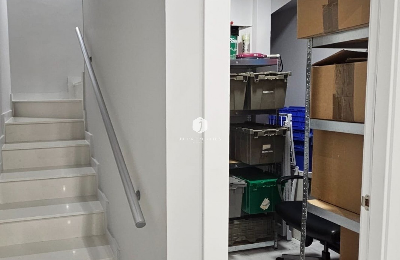 Tweedehands - Villa -
Orihuela Costa - Costa Blanca