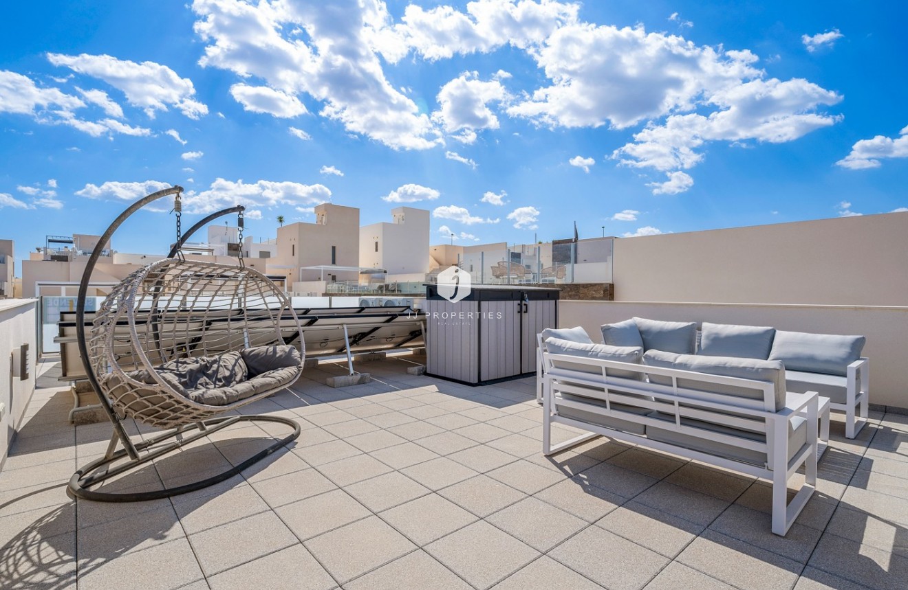 Tweedehands - Villa -
Orihuela Costa - Costa Blanca