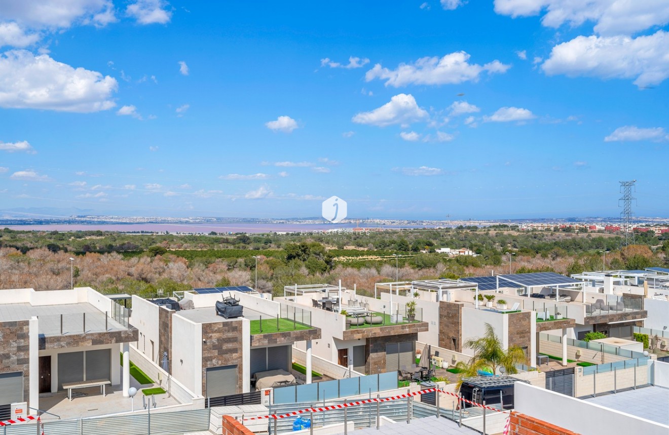 Tweedehands - Villa -
Orihuela Costa - Costa Blanca