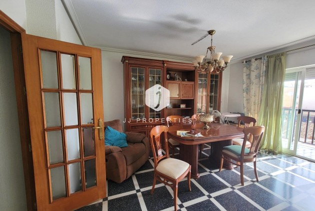 Tweedehands - Appartement / flat -
Torrevieja - Centro