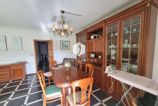 Tweedehands - Appartement / flat -
Torrevieja - Centro