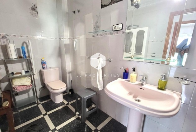 Tweedehands - Appartement / flat -
Torrevieja - Centro