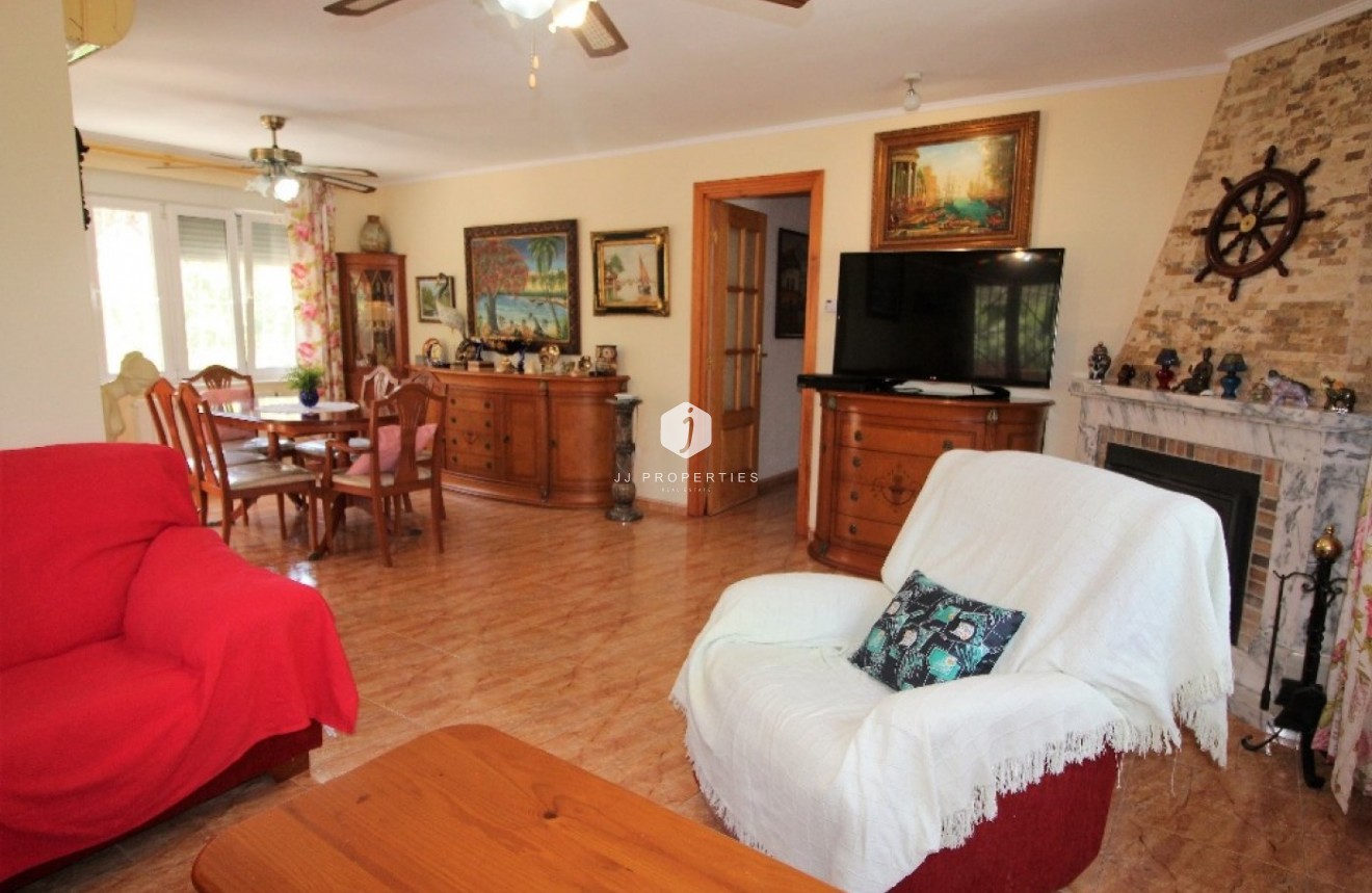 Tweedehands - Villa -
Torrevieja - Los Balcones