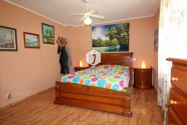 Tweedehands - Villa -
Torrevieja - Los Balcones