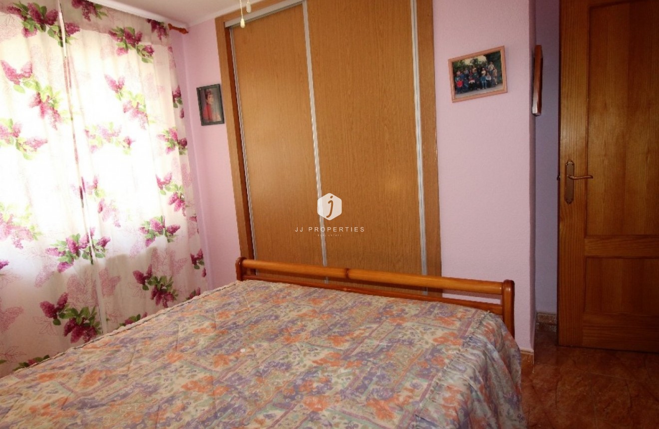 Tweedehands - Villa -
Torrevieja - Los Balcones