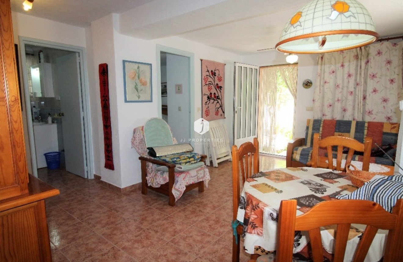 Tweedehands - Villa -
Torrevieja - Los Balcones