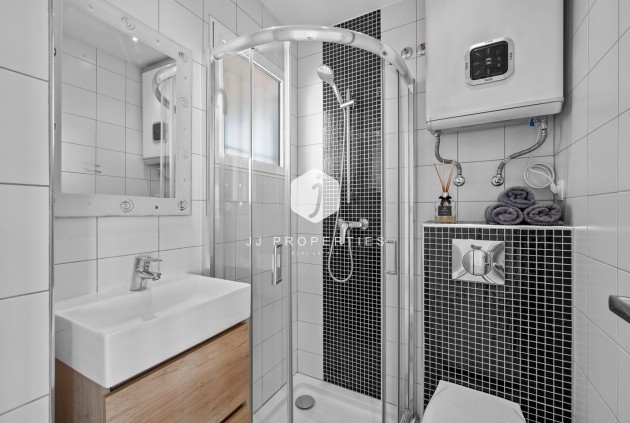 Tweedehands - Appartement / flat -
Punta Prima - Costa Blanca