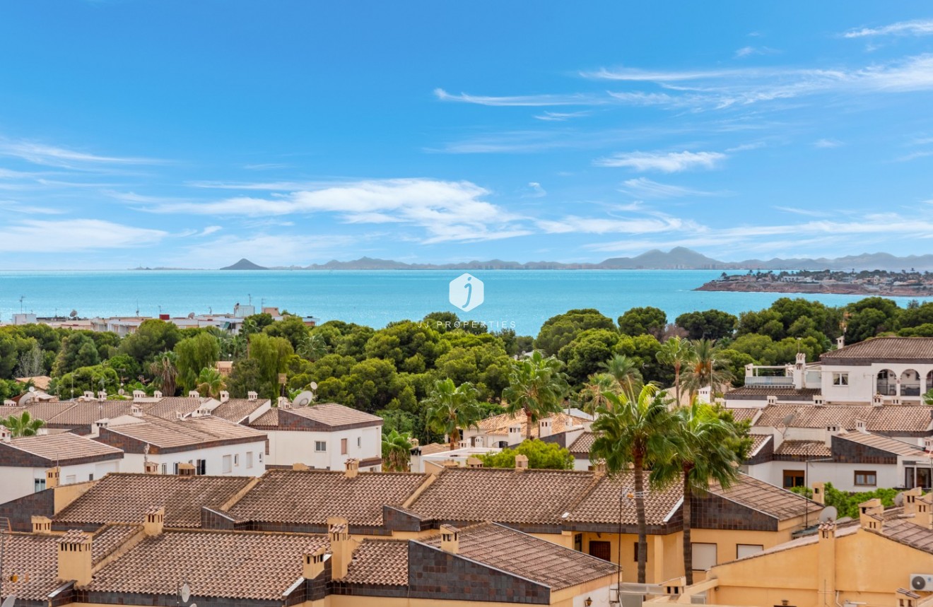 Tweedehands - Appartement / flat -
Punta Prima - Costa Blanca