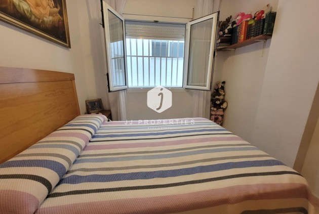 Segunda mano - Apartamento / piso -
Torrevieja - Centro