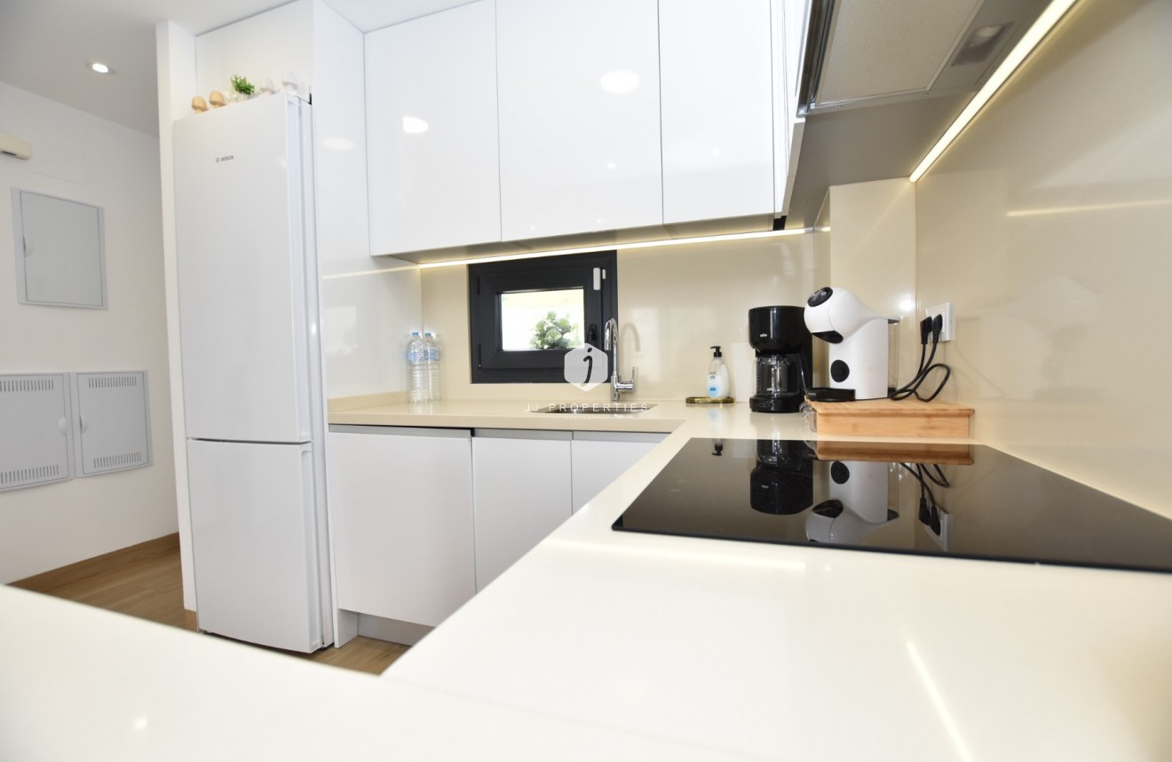 Tweedehands - Appartement / flat -
Torrevieja - Costa Blanca