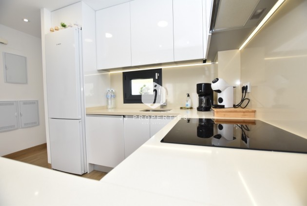 Tweedehands - Appartement / flat -
Torrevieja - Costa Blanca