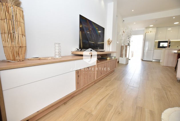 Tweedehands - Appartement / flat -
Torrevieja - Costa Blanca