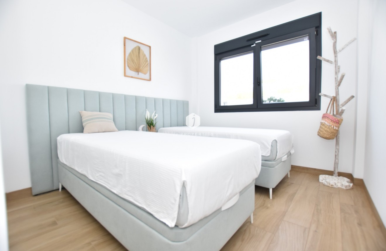 Tweedehands - Appartement / flat -
Torrevieja - Costa Blanca