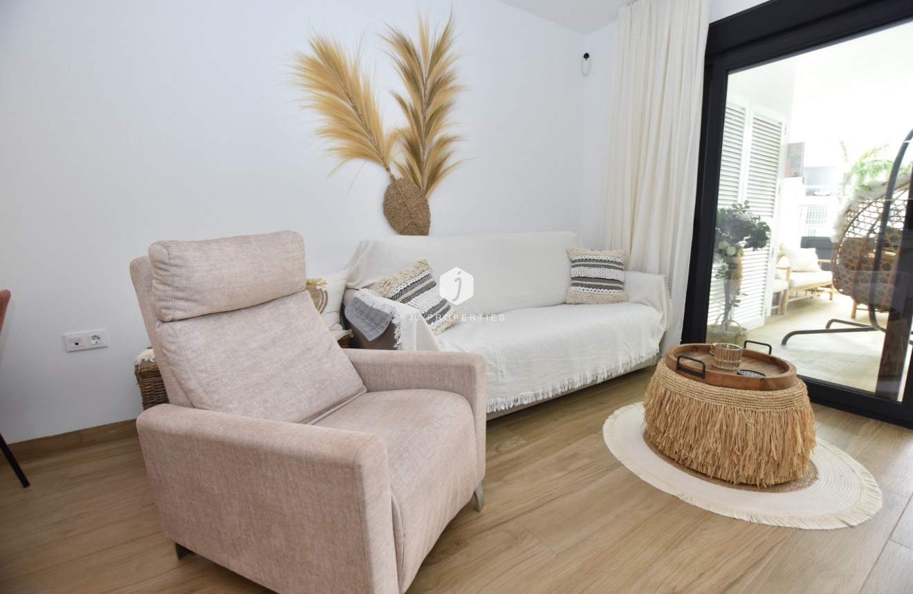 Tweedehands - Appartement / flat -
Torrevieja - Costa Blanca