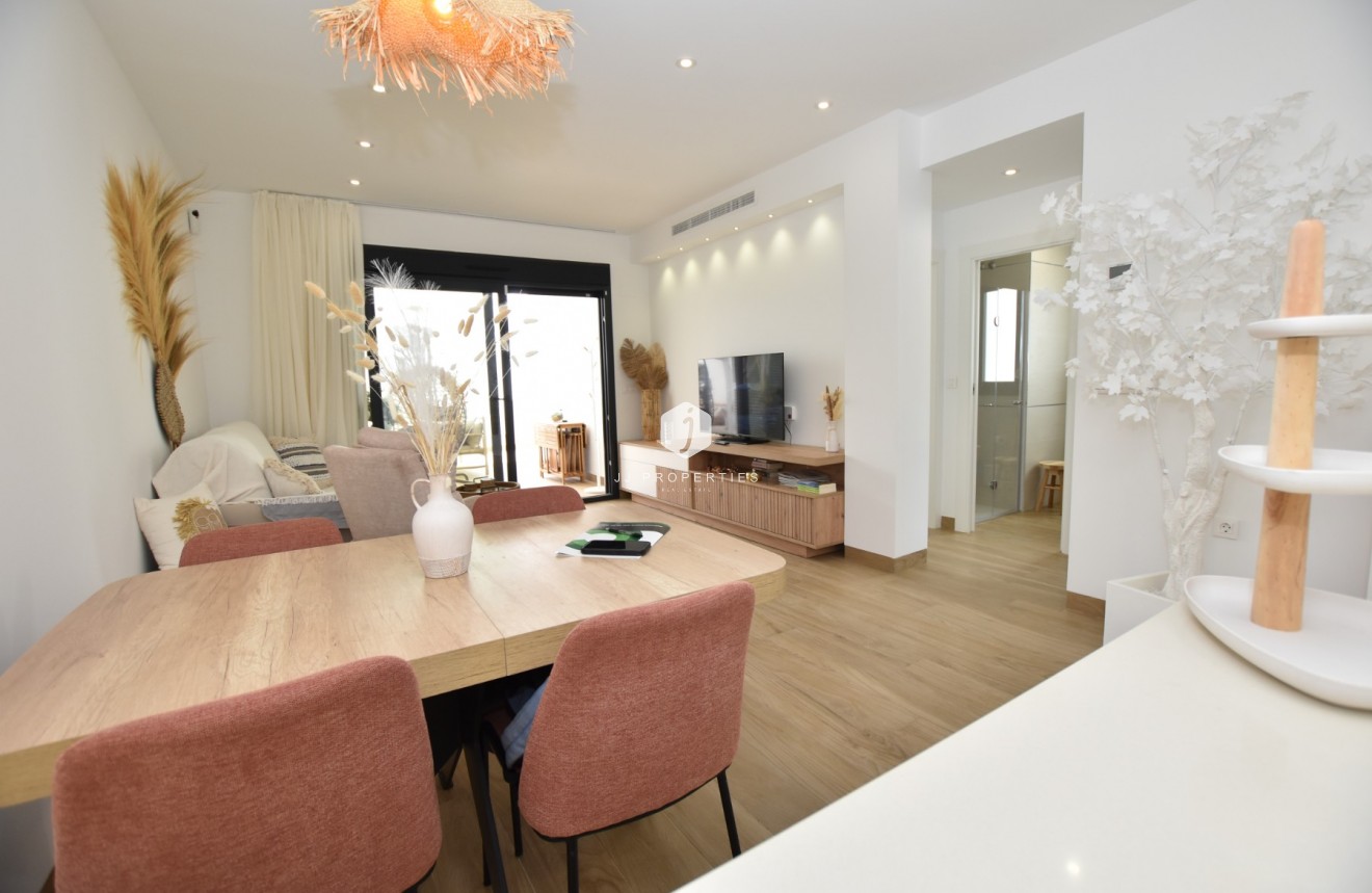 Tweedehands - Appartement / flat -
Torrevieja - Costa Blanca