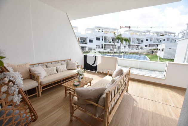Tweedehands - Appartement / flat -
Torrevieja - Costa Blanca