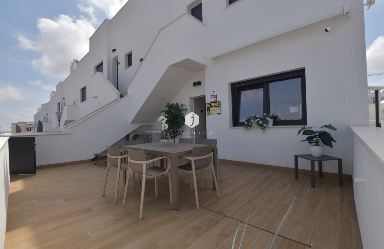 Tweedehands - Appartement / flat -
Torrevieja - Costa Blanca