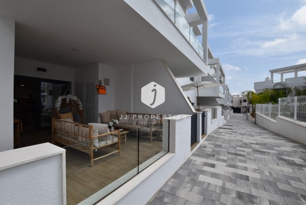 Tweedehands - Appartement / flat -
Torrevieja - Costa Blanca
