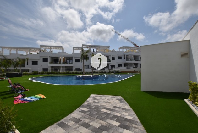 Tweedehands - Appartement / flat -
Torrevieja - Costa Blanca