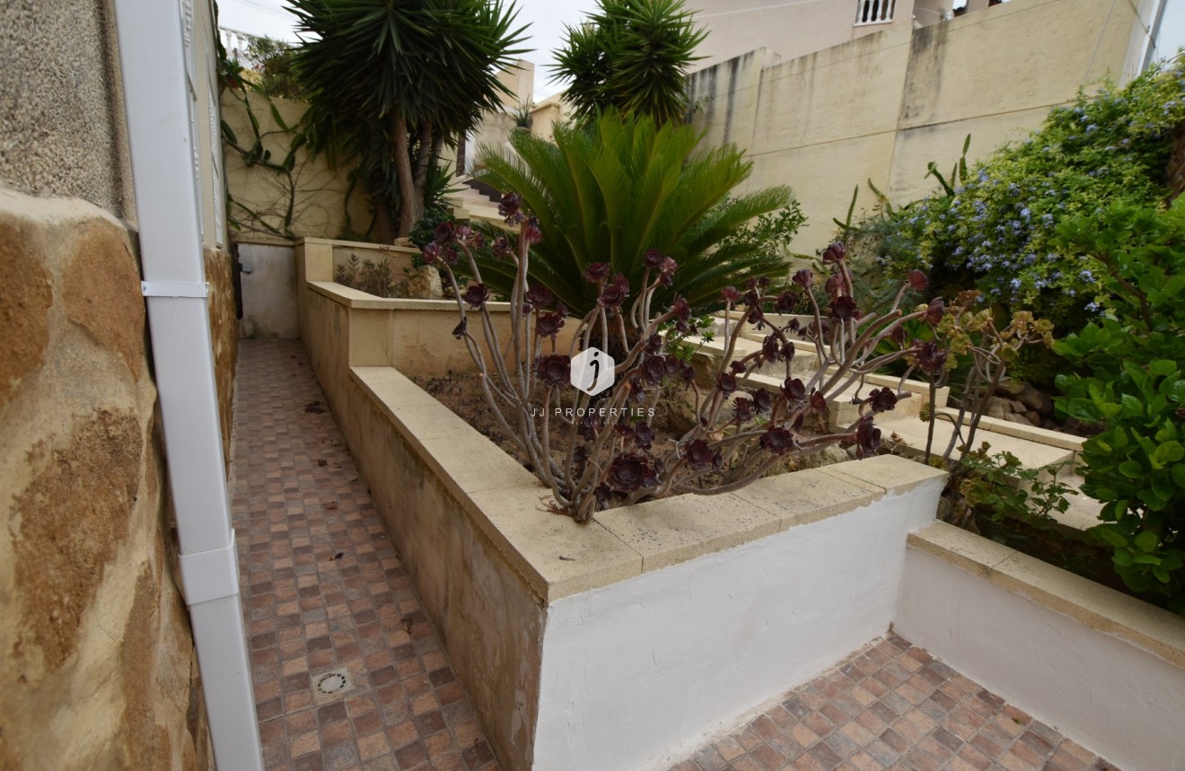 Tweedehands - Villa -
Algorfa - Inland