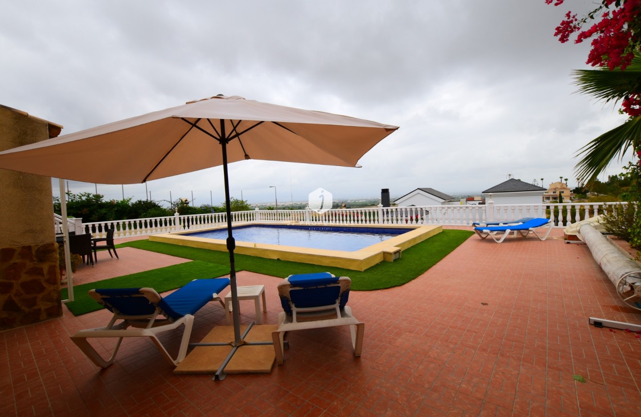 Tweedehands - Villa -
Algorfa - Inland