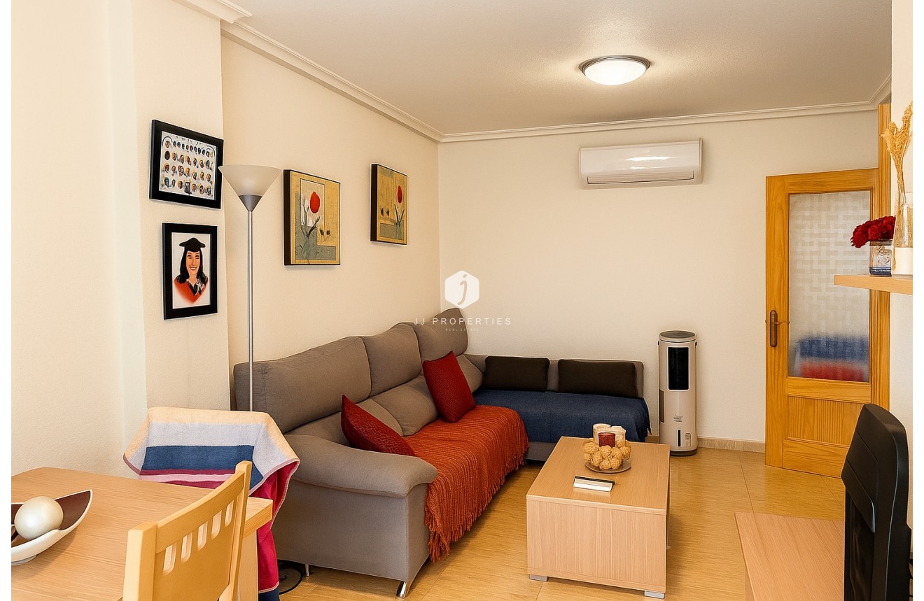 Tweedehands - Appartement / flat -
Formentera del Segura - Costa Blanca