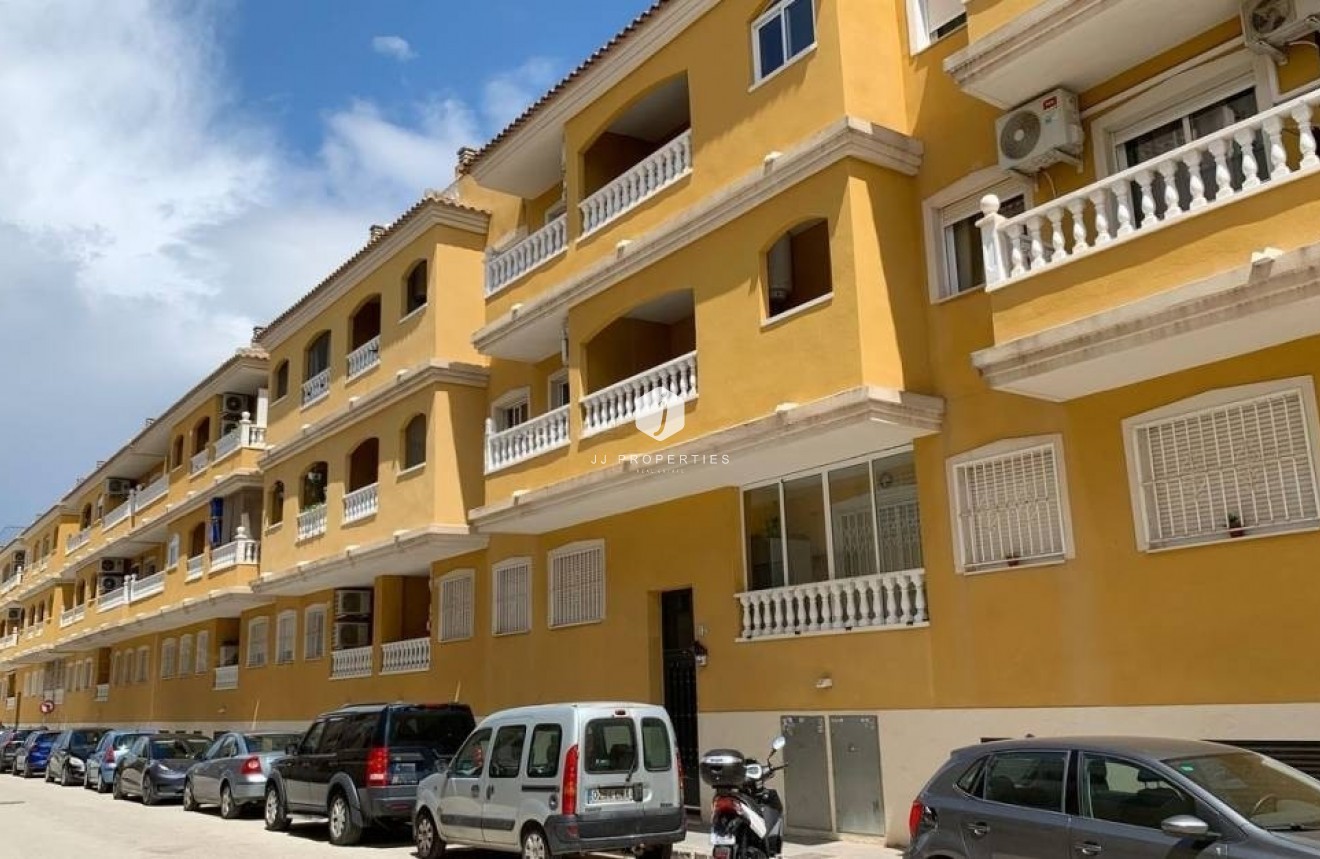 Tweedehands - Appartement / flat -
Formentera del Segura - Costa Blanca