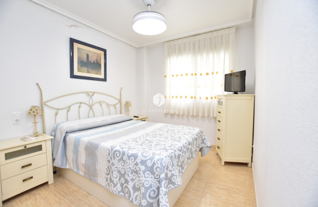 Tweedehands - Appartement / flat -
Formentera del Segura - Costa Blanca