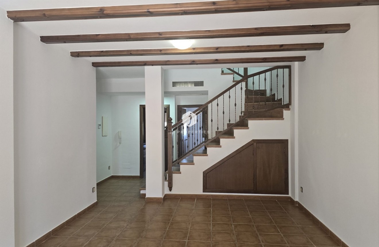 Tweedehands - Villa -
Algorfa - Inland