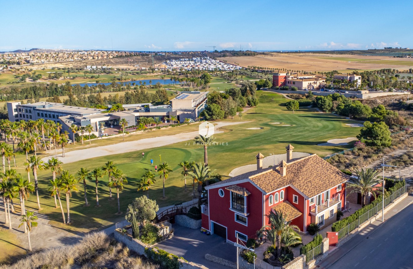 Tweedehands - Villa -
Algorfa - Inland