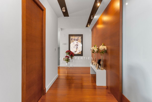 Tweedehands - Villa -
Algorfa - Inland