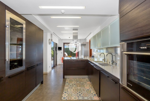 Tweedehands - Villa -
Algorfa - Inland