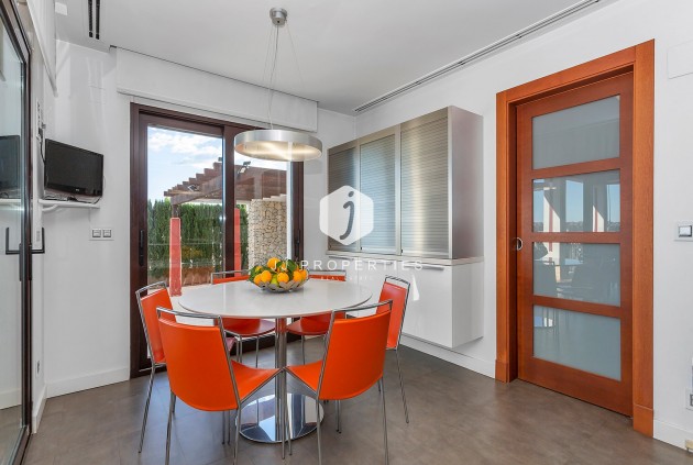 Tweedehands - Villa -
Algorfa - Inland