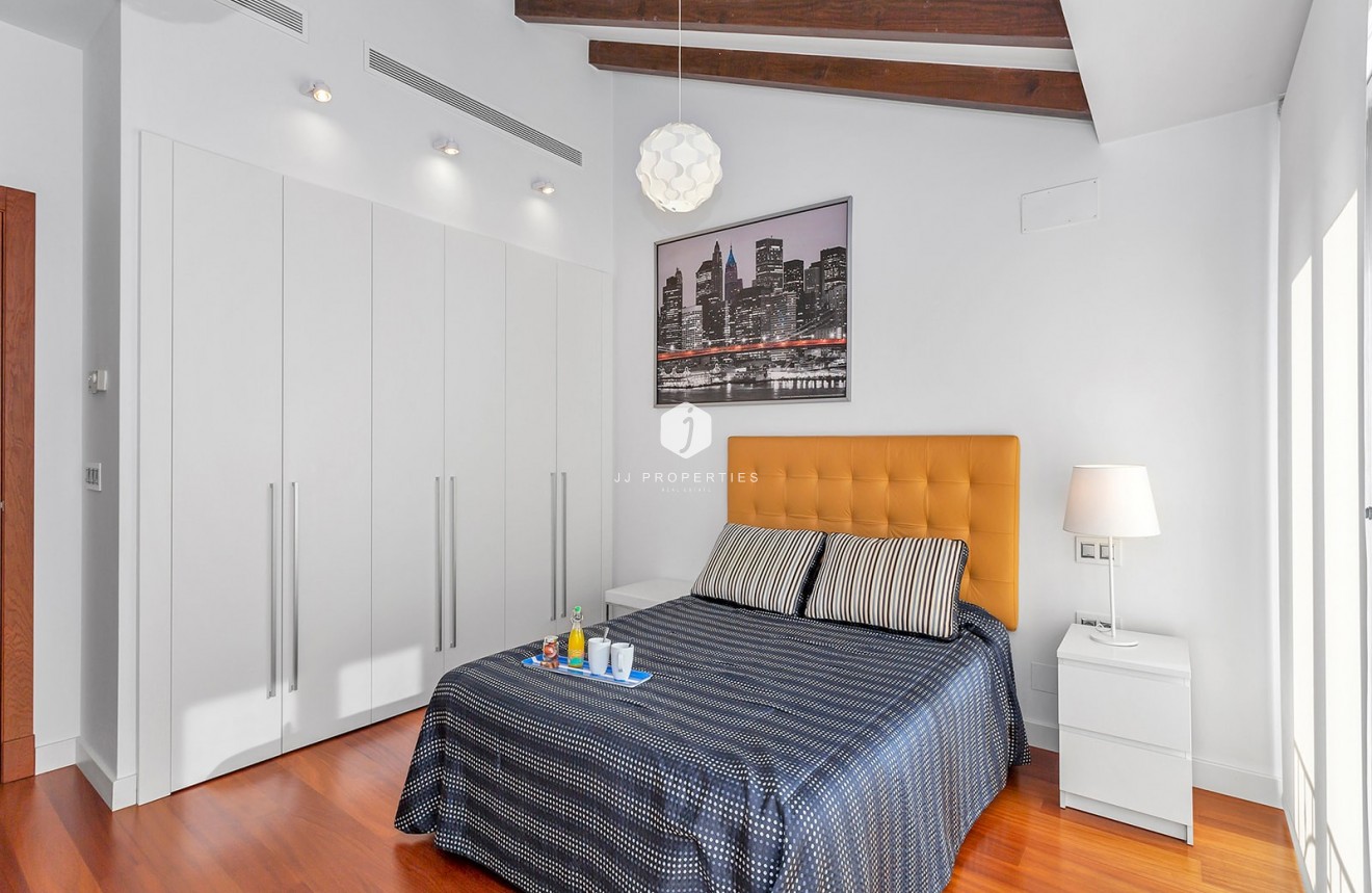 Tweedehands - Villa -
Algorfa - Inland