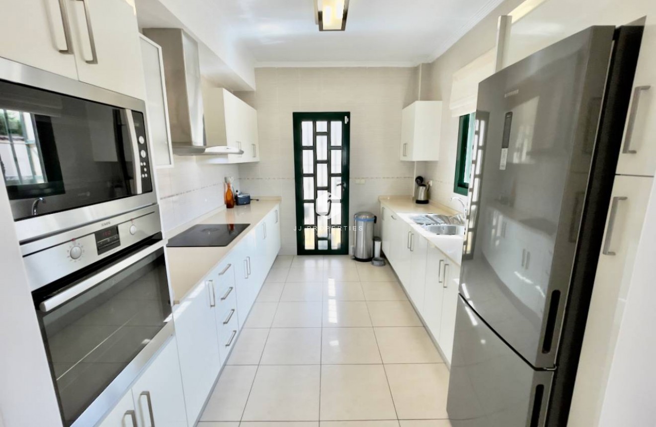 Tweedehands - Villa -
Ciudad Quesada - Costa Blanca