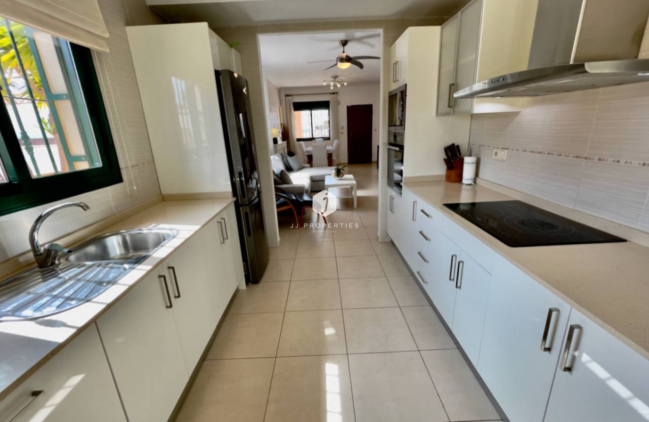 Tweedehands - Villa -
Ciudad Quesada - Costa Blanca