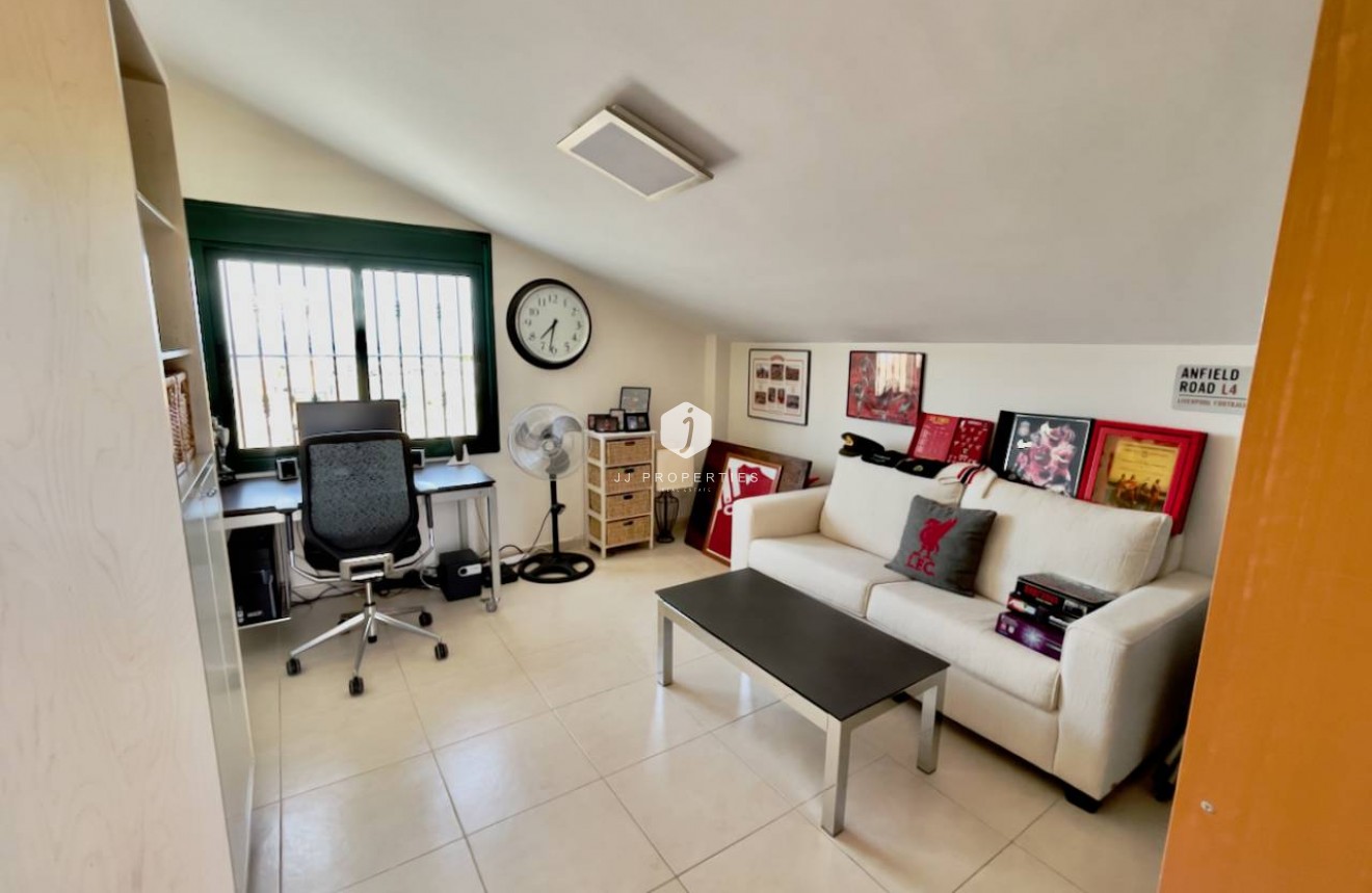 Tweedehands - Villa -
Ciudad Quesada - Costa Blanca