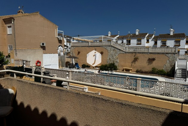 Aus zweiter Hand - Wohnung -
San Miguel de Salinas - Inland