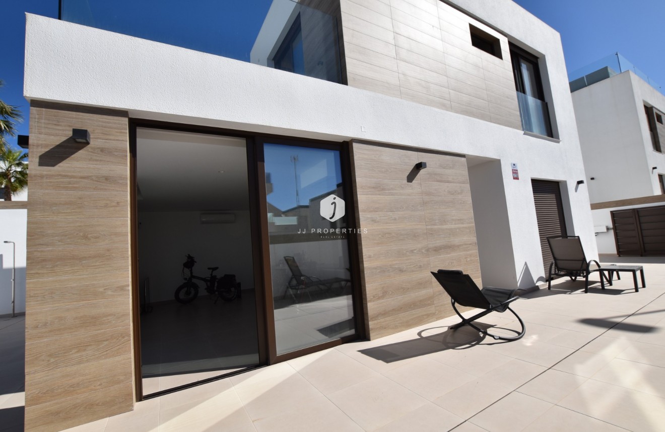 Tweedehands - Villa -
Benijofar - Costa Blanca