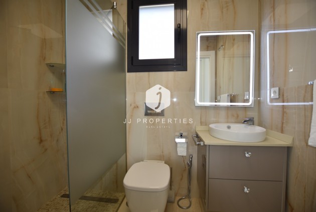 Tweedehands - Villa -
San Miguel de Salinas - Inland